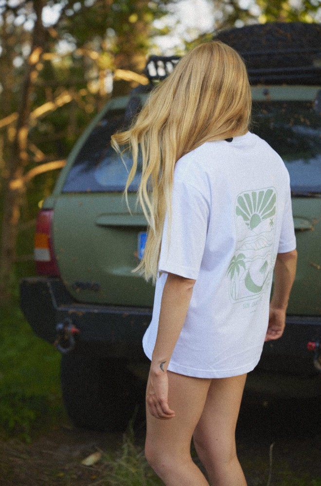 Tropical-2.jpg