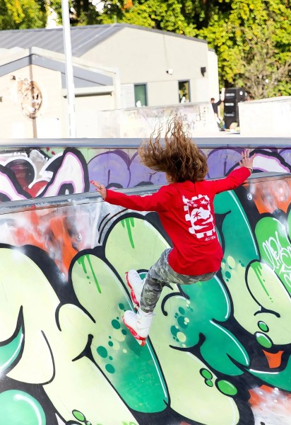 Przejdź do produktu Longsleeve SKATE ISLAND